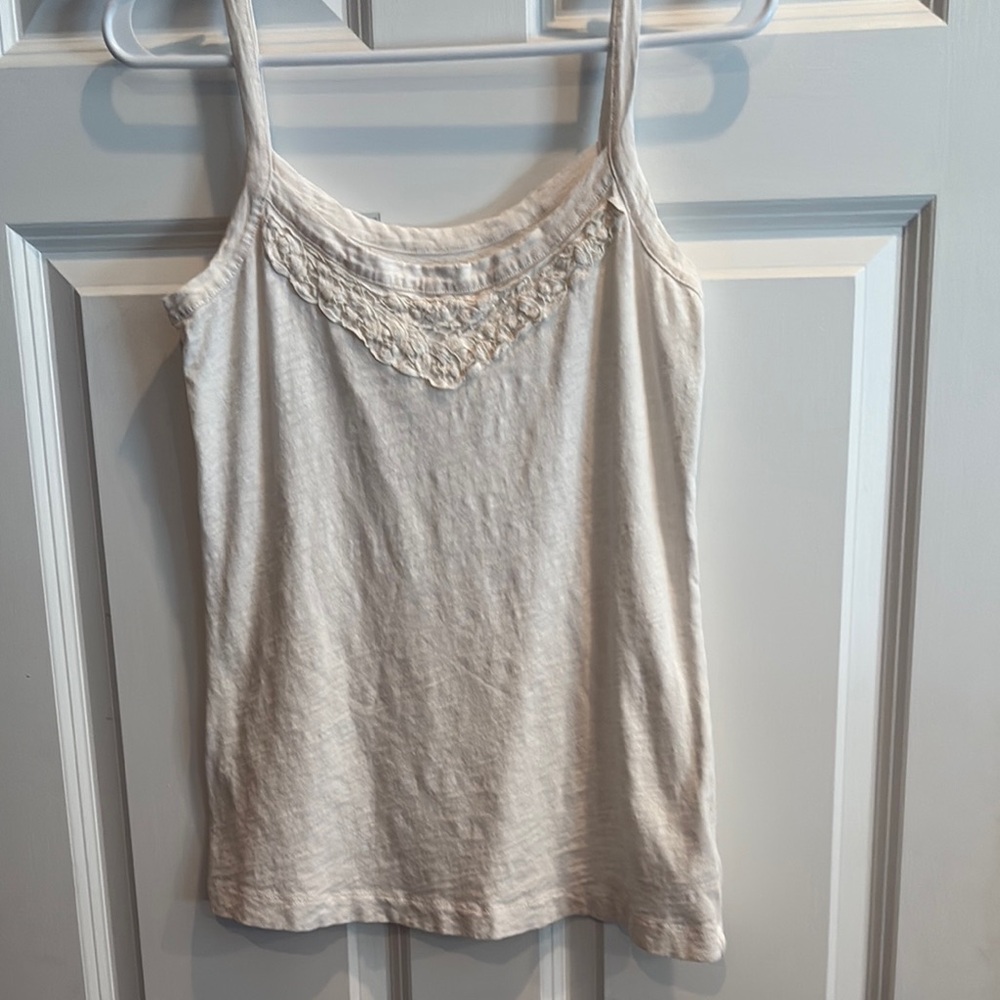 Elegant Off White Lace Trim Women's Top
